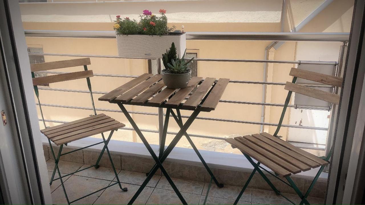 The Green Apartment カヴァラ エクステリア 写真